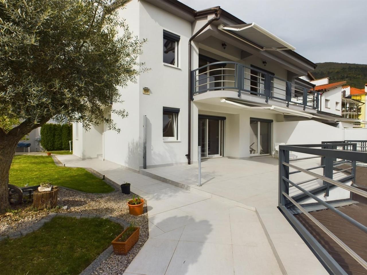 Villa Vila 洛夫兰 外观 照片